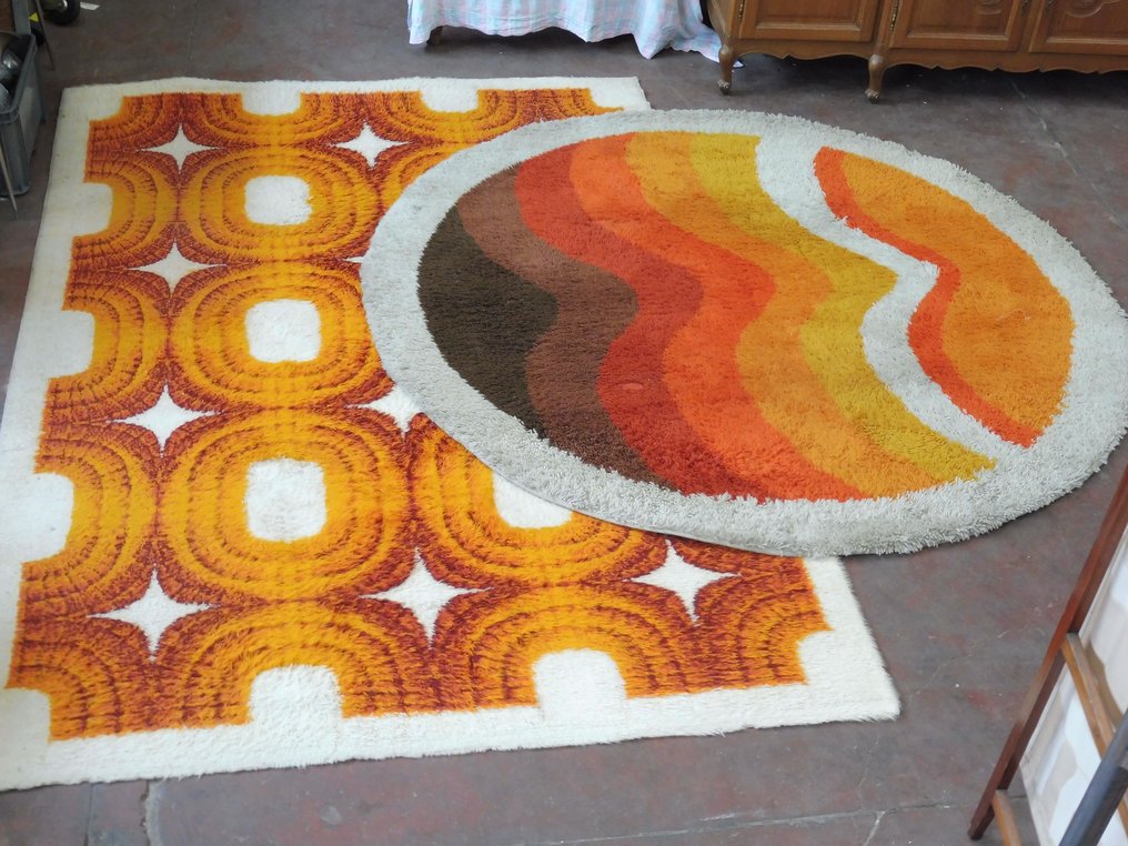geïrriteerd raken Trillen Overweldigen Desso - Twee vintage vloer tapijten - Catawiki