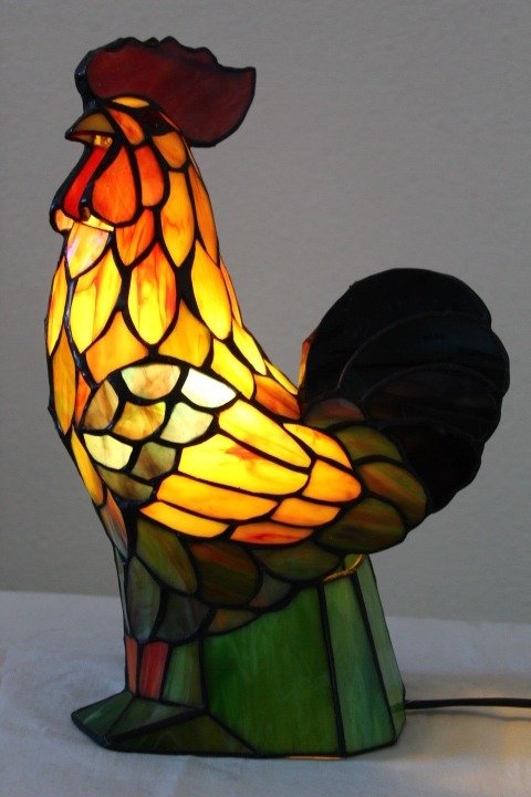 Compañero componente Asser Tiffany style "Rooster" lamp - Stained glass - Catawiki