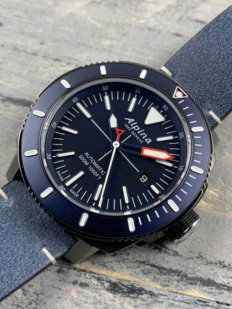 alpina seastrong diver 300