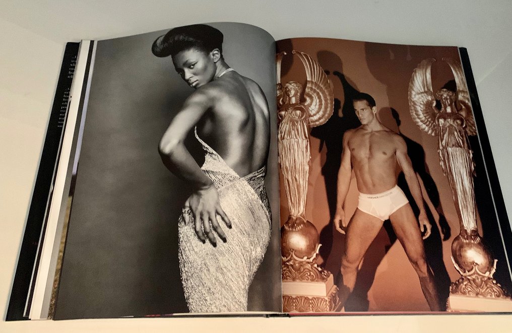 海外正規品】 Gianni Versace Do not disturb 写真集 古本 confmax.com.br