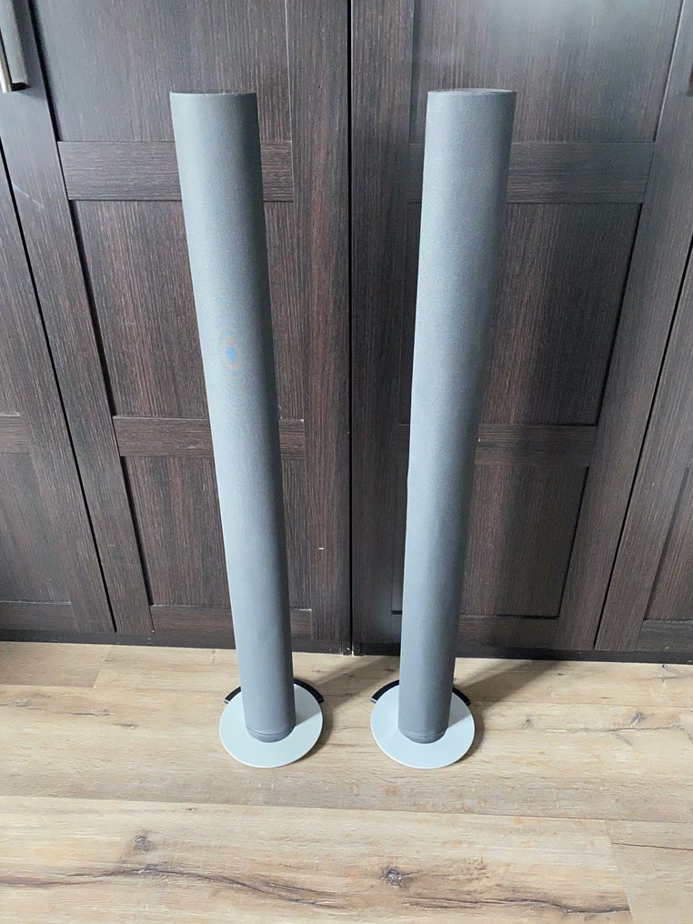 Bang Olufsen Beolab 6000 wireless ready. Gray silver with