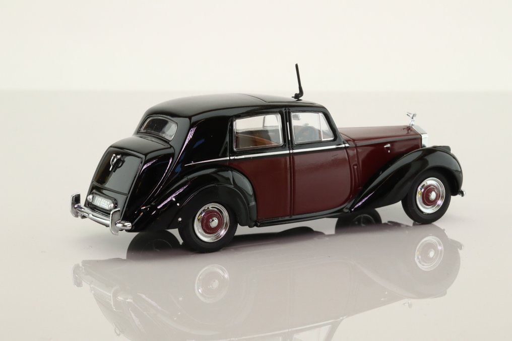 Oxford Automobile Company 143 1 Model sedan RollsRoyce Silver