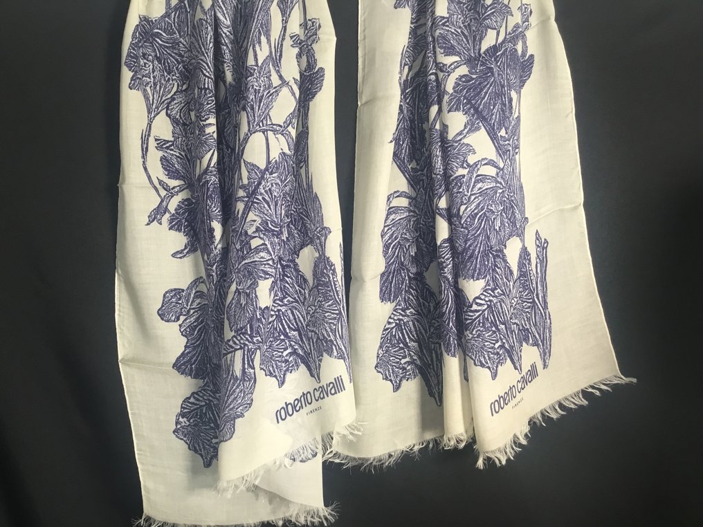 Sciarpa outlet roberto cavalli