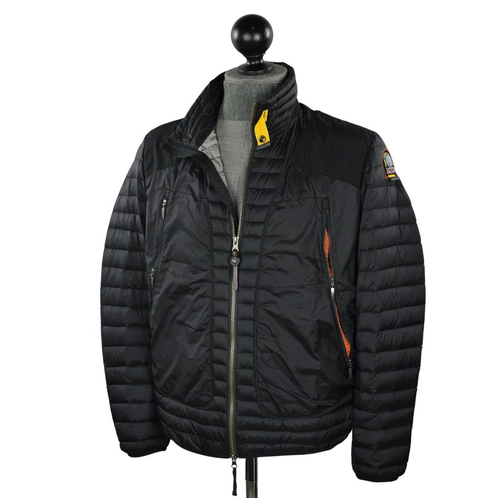 parajumpers featherweight