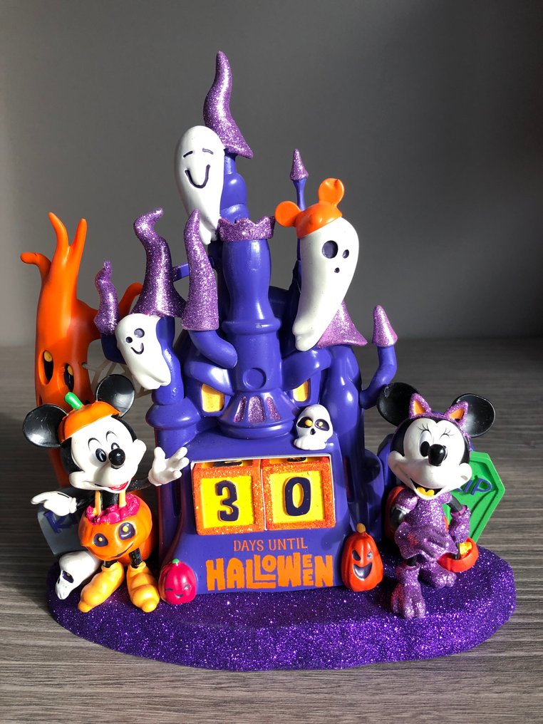 Disney Store Halloween Countdown Calender Catawiki