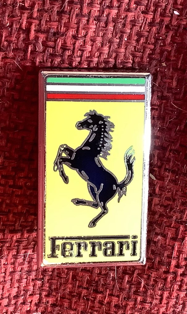 Emblem/mascot/badge - Ferrari - 1990-2000 - Catawiki