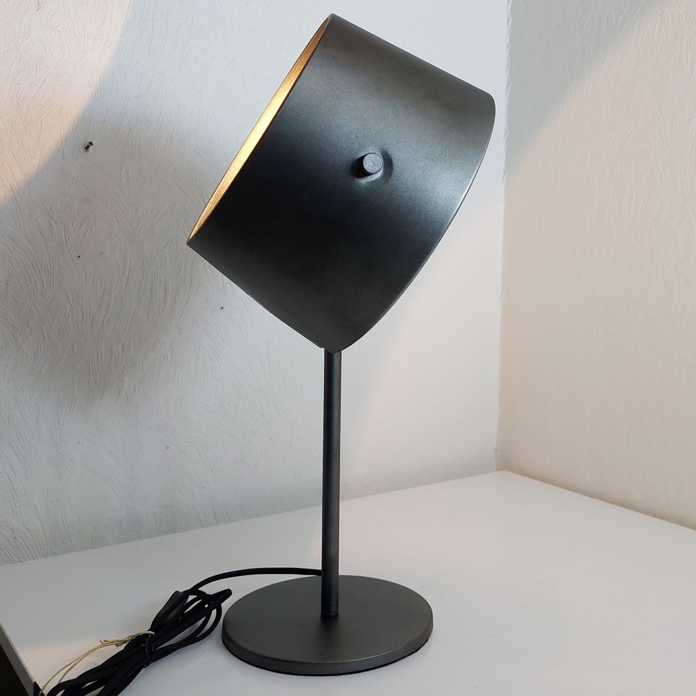 med sig pegefinger protektor Njordliv - Desk lamp, Table lamp - Mars - Large Version - Catawiki