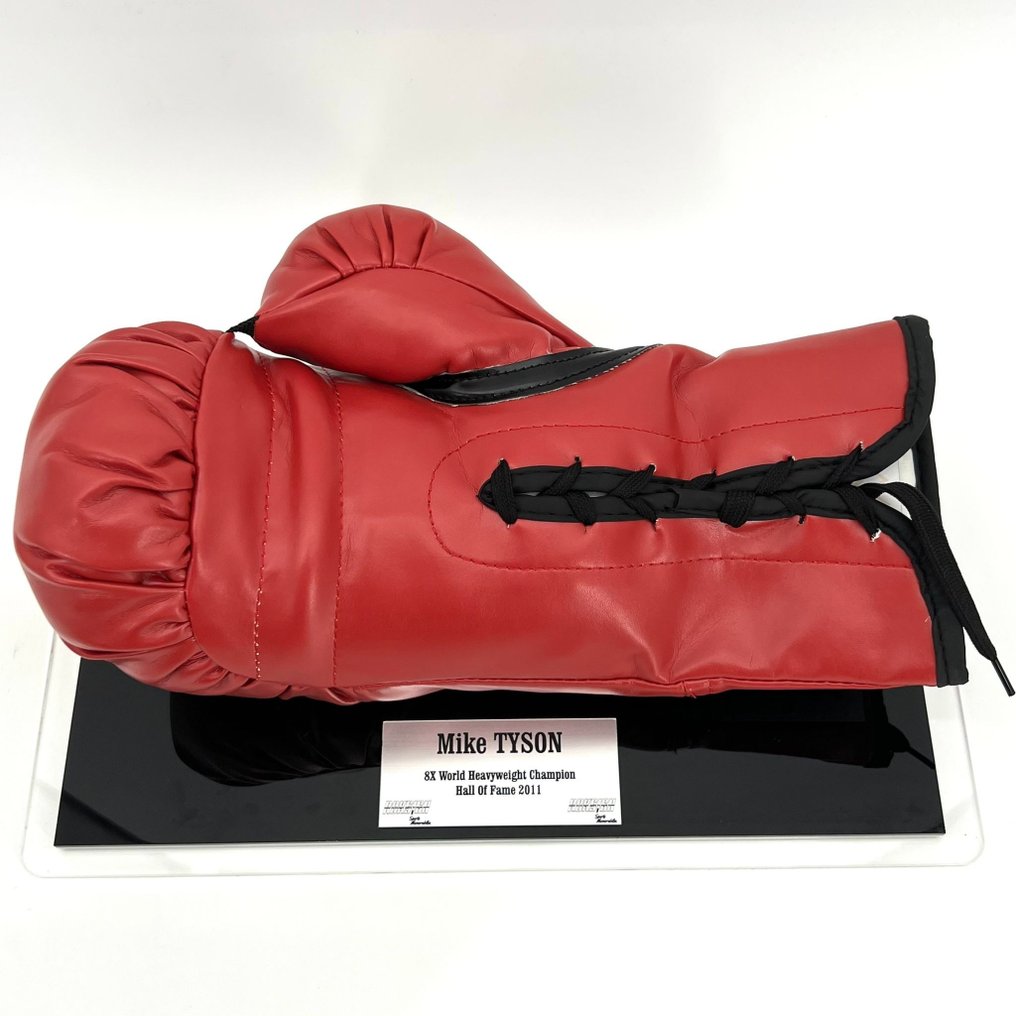 Boxing - Mike Tyson - Boxing glove - Catawiki