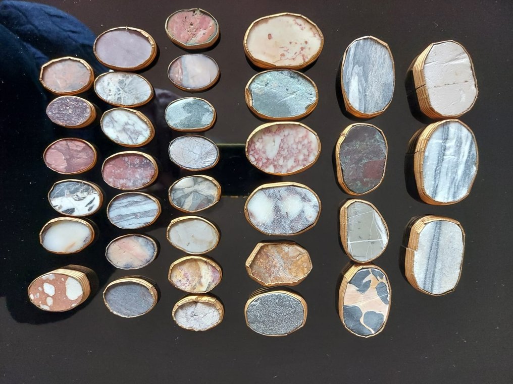 Grand Tour Collection of 35 ancient marbles / Marble Catawiki