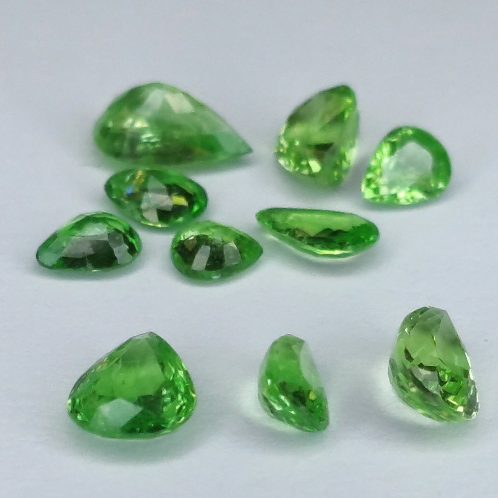 10 Pcs Tsavorite 2 96 Ct Catawiki