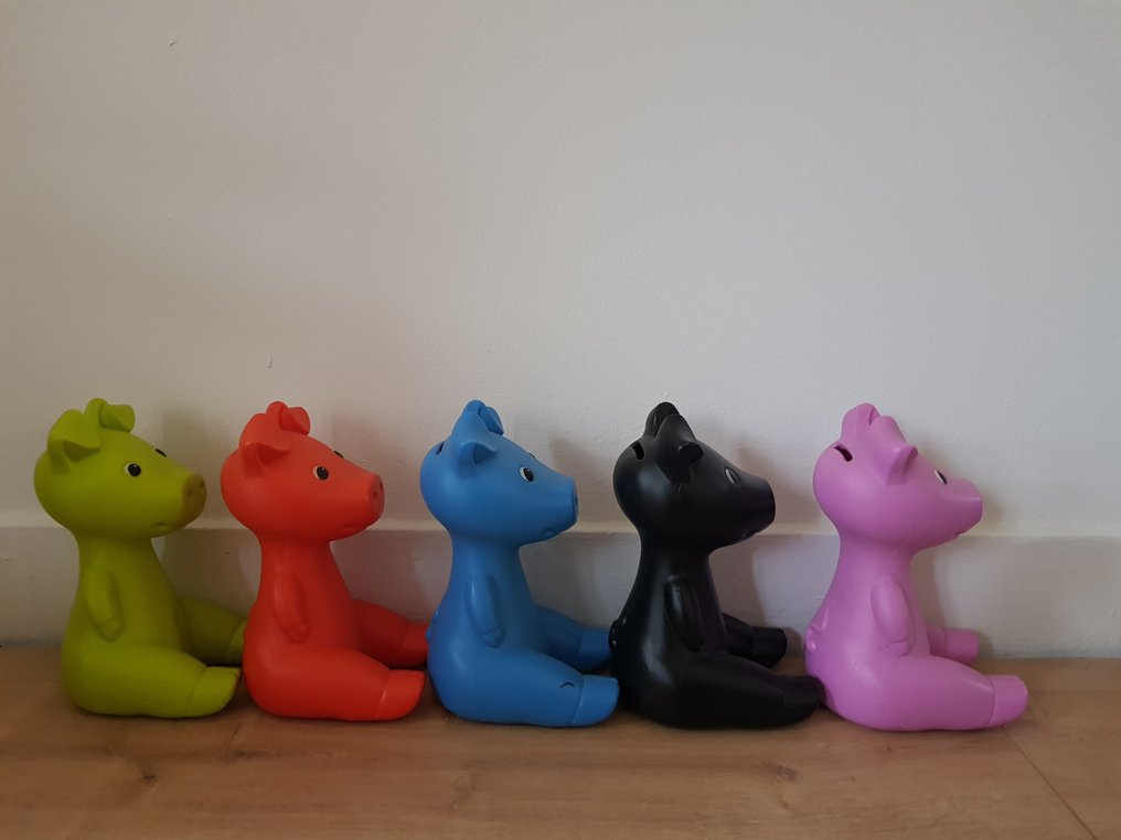 Monika Mulder Ikea piggy banks (5) Catawiki
