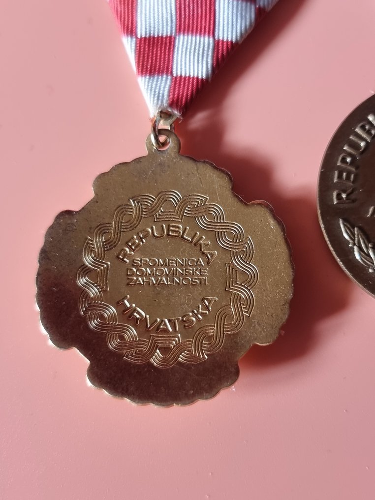croatia-army-infantry-medal-catawiki