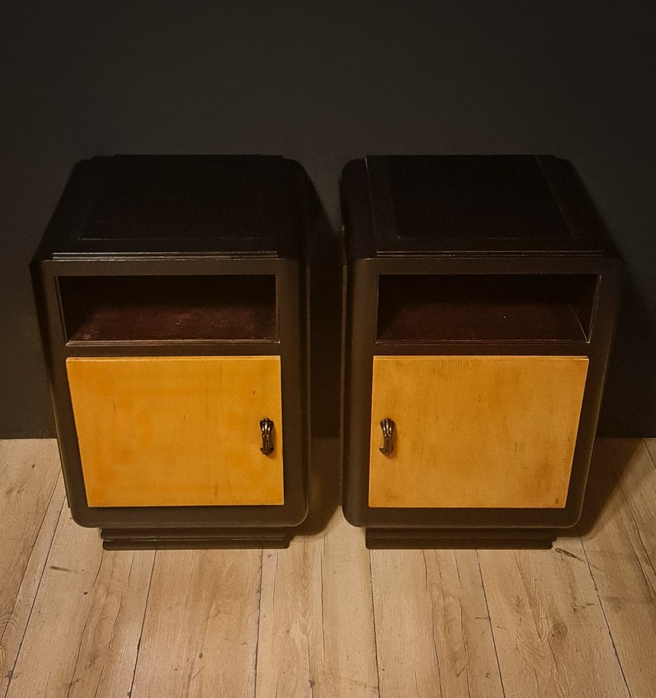 Art Deco style bedside tables with black glass tops (2) Catawiki