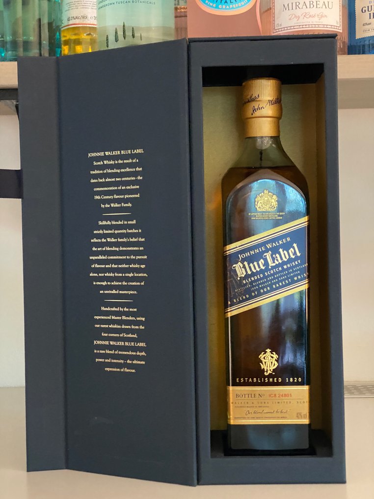 Johnnie Walker Blue Label Original bottling b. 2010s to Catawiki