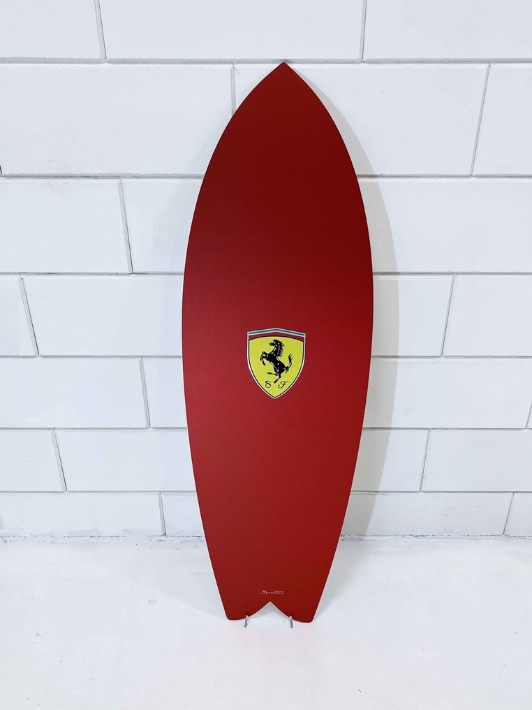 Suketchi - Ferrari Surfboard - Catawiki