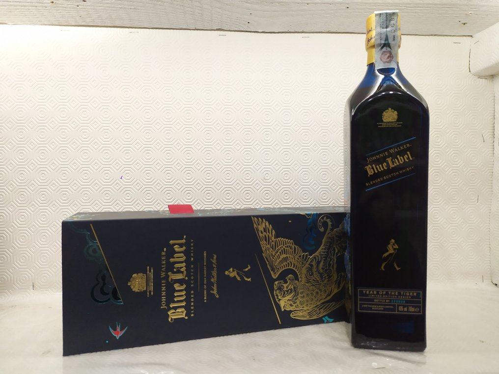 Johnnie Walker Blue Label Year of the Tiger - b. 2000s ...