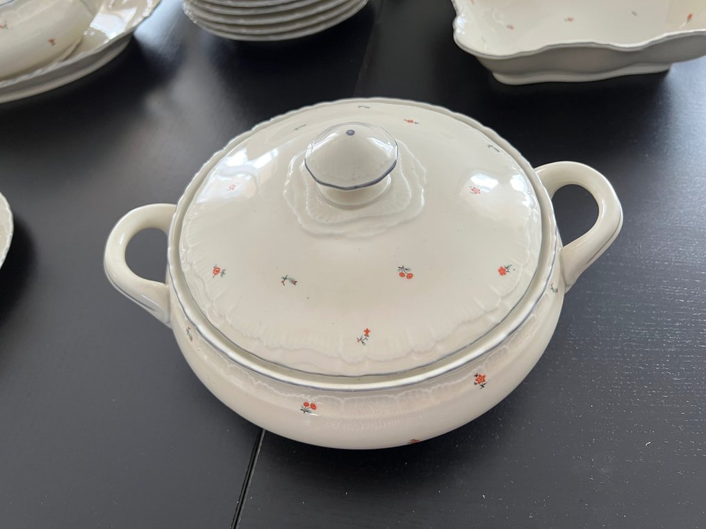 Thun - Dinner set - Porcelain - Catawiki