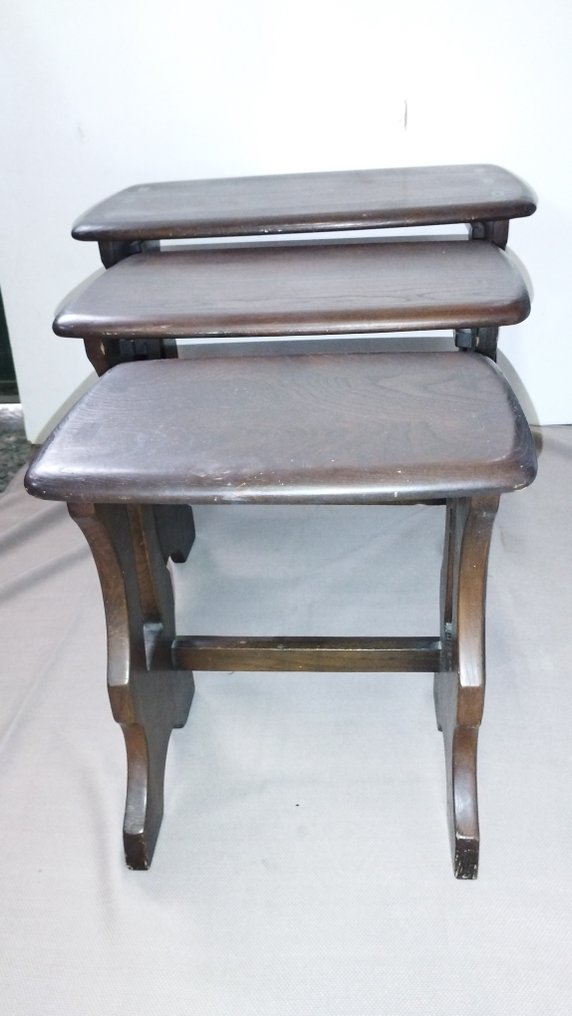 Ercol Nesting tables, Three nesting tables Catawiki