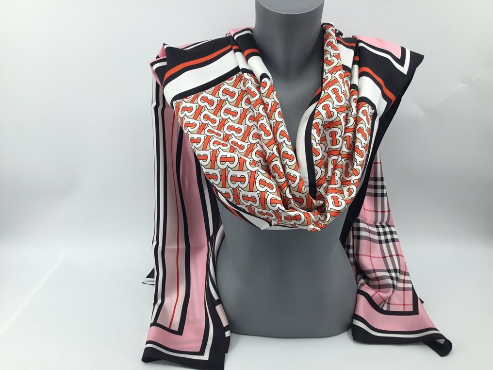 Burberry Tartan 210 70cm Silk Bufanda Catawiki