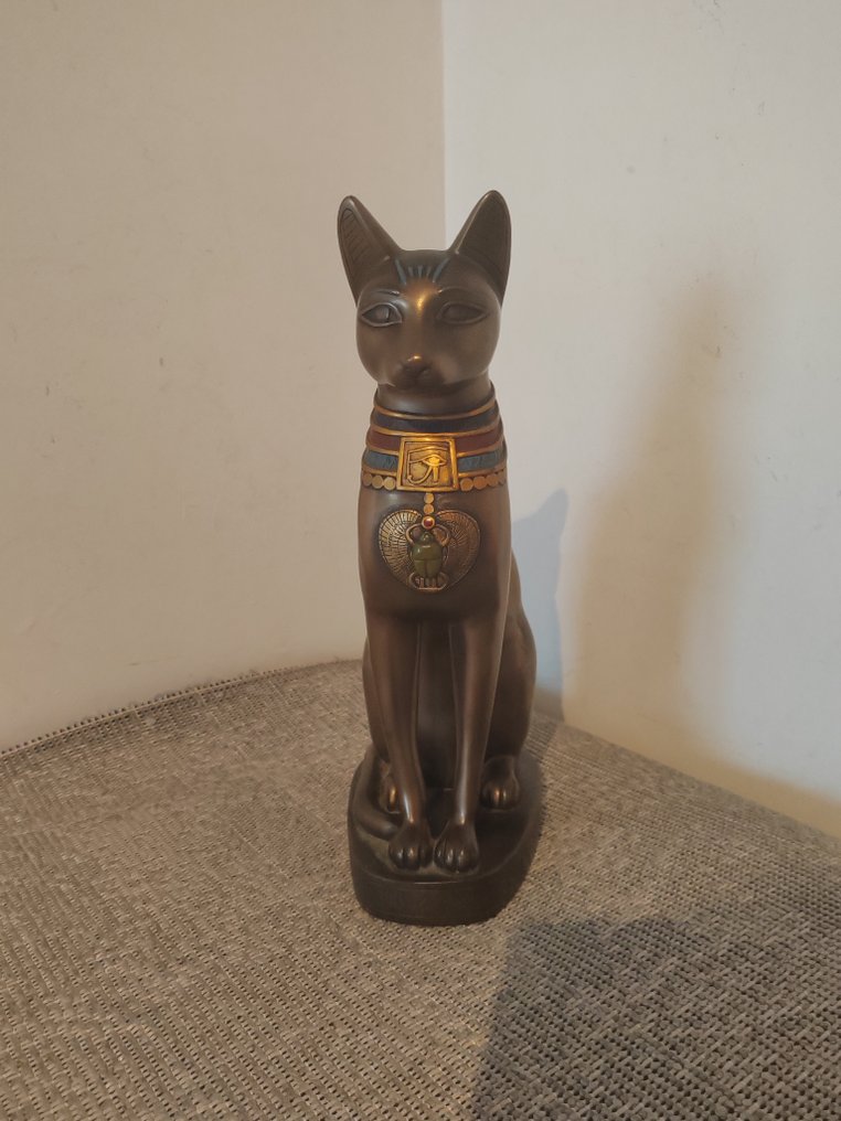 Staty - Egyptisk katt - 31 - Kåda/Polyester - Catawiki