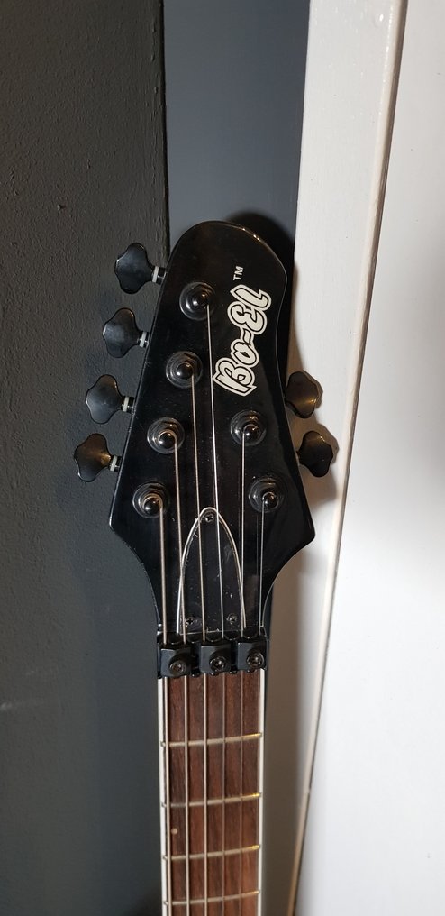 Puur Identificeren Versnipperd Bo-EL Guitars - MC-6 Translucent Black - Gitaren - Catawiki