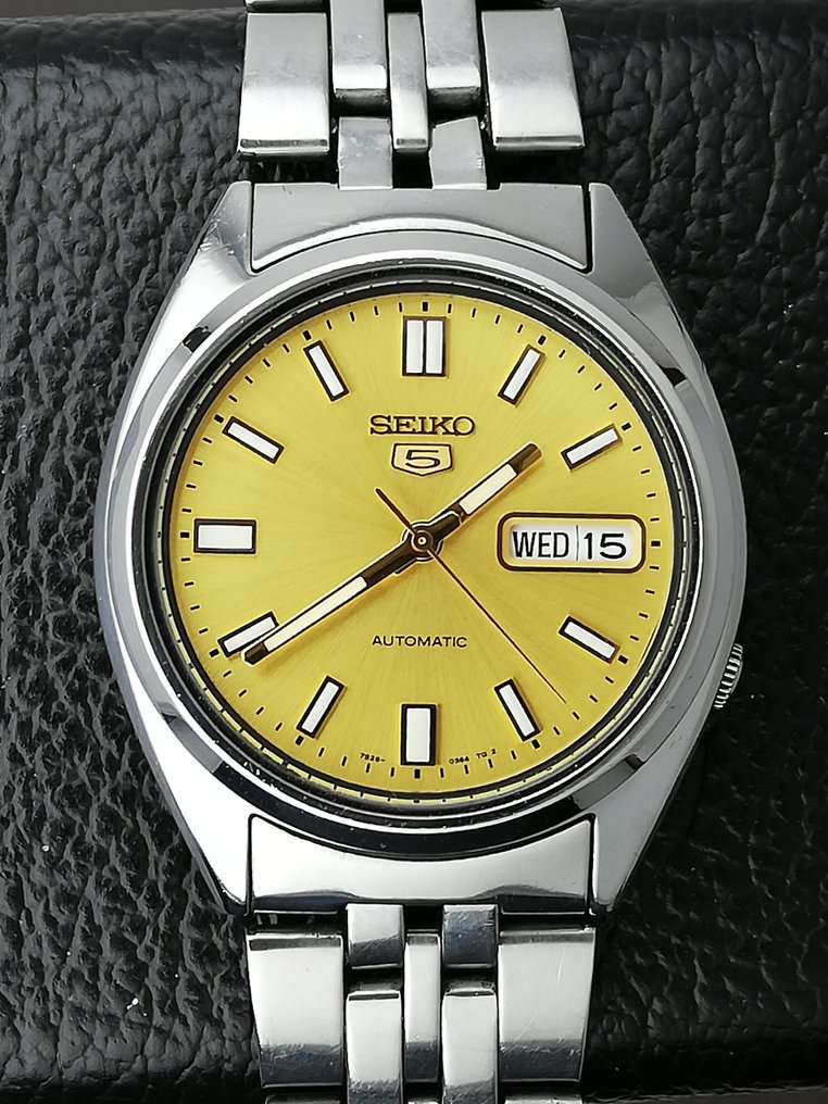 Seiko - 5 Yellow Dial - 7S26-0480 - Men - 1970-1979 - Catawiki