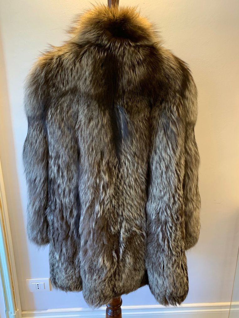 Artisan Furrier - Fox Fur coat - Made in: Italy - Catawiki