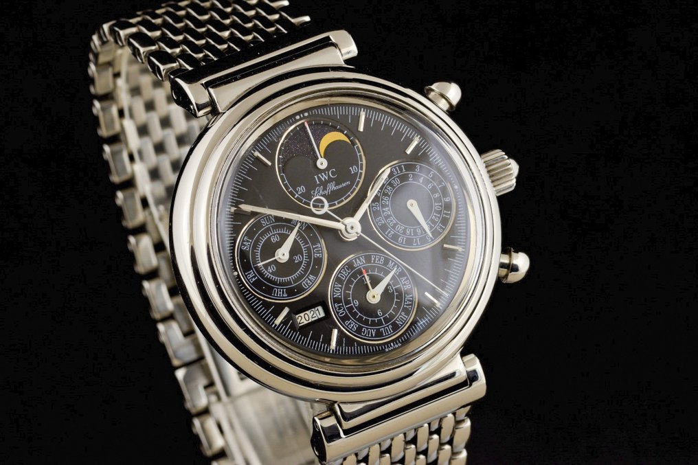 IWC Schaffhausen Da Vinci Perpetual Calender Moonphase IW3750