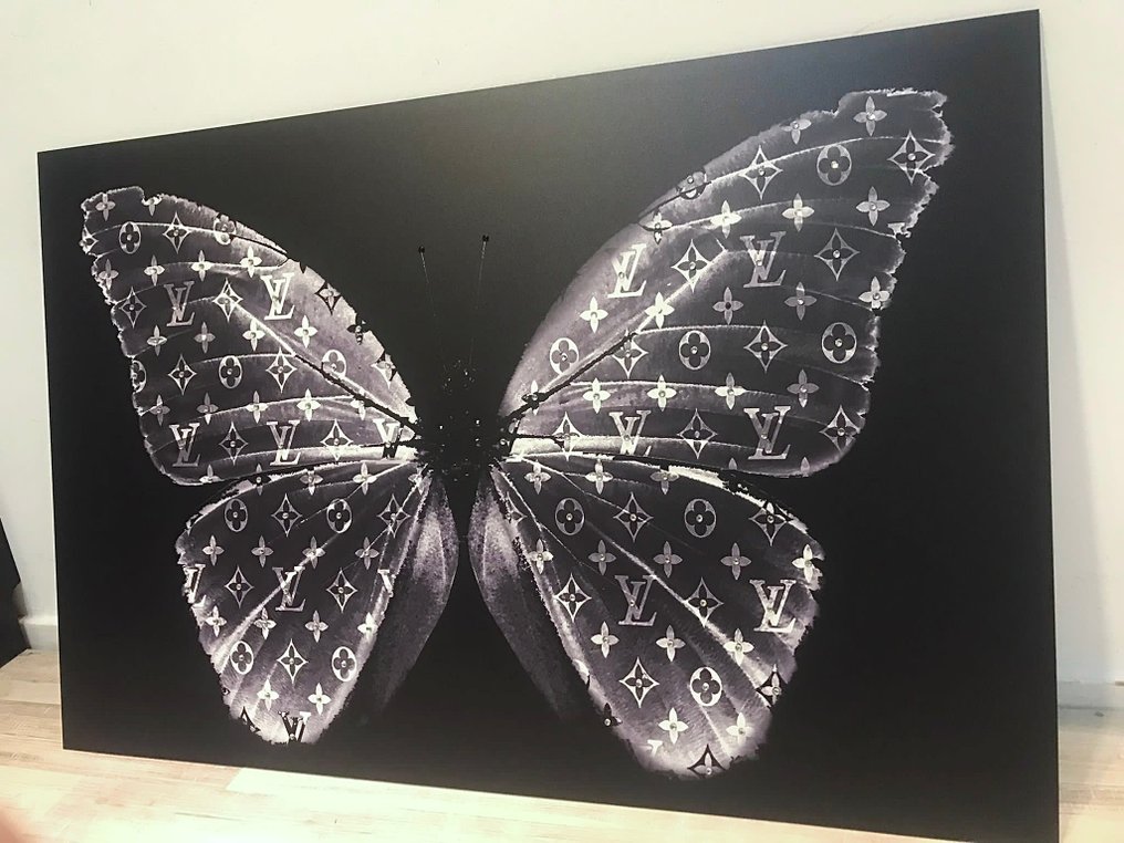 AmsterdamArts - Big Louis Vuitton diamond green butterfly - Catawiki