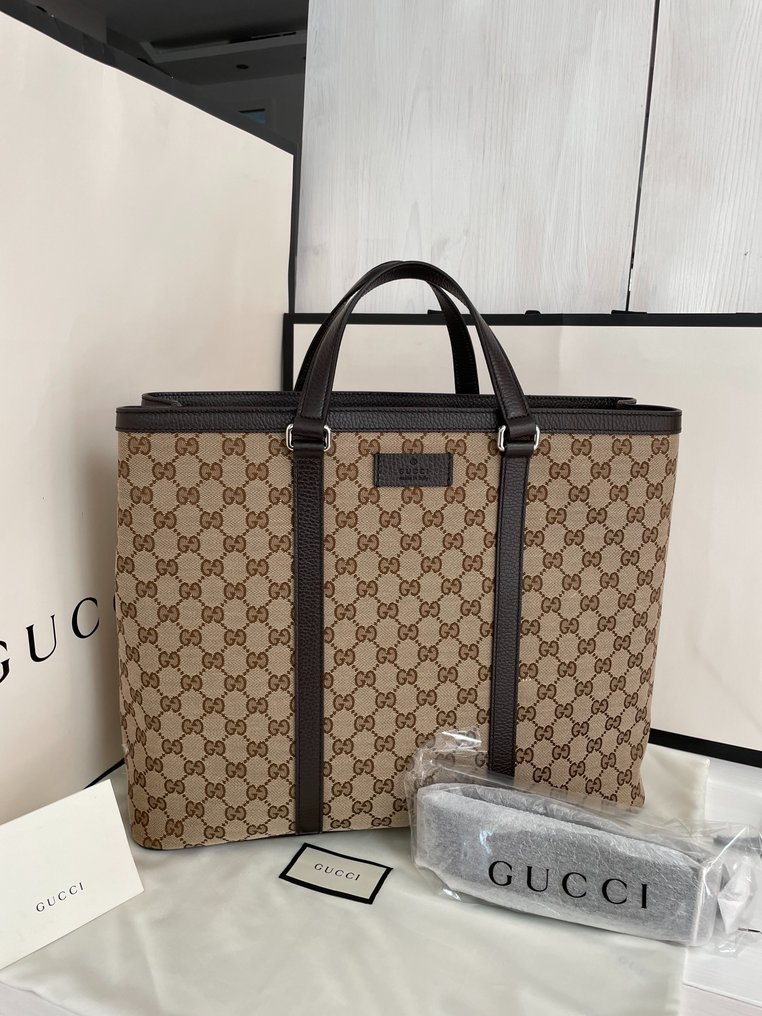GUCCI GG Supreme Canvas Shopping Tote Bag Beige 449169