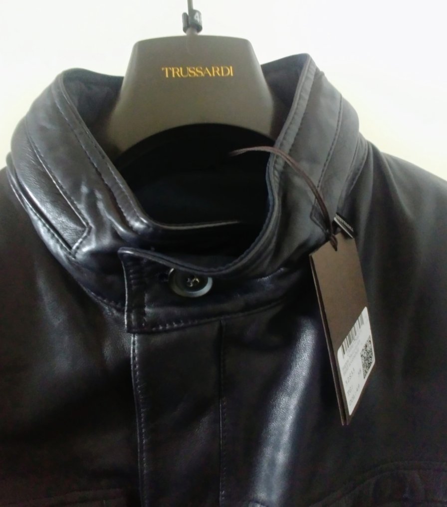Trussardi Leather jacket - Catawiki