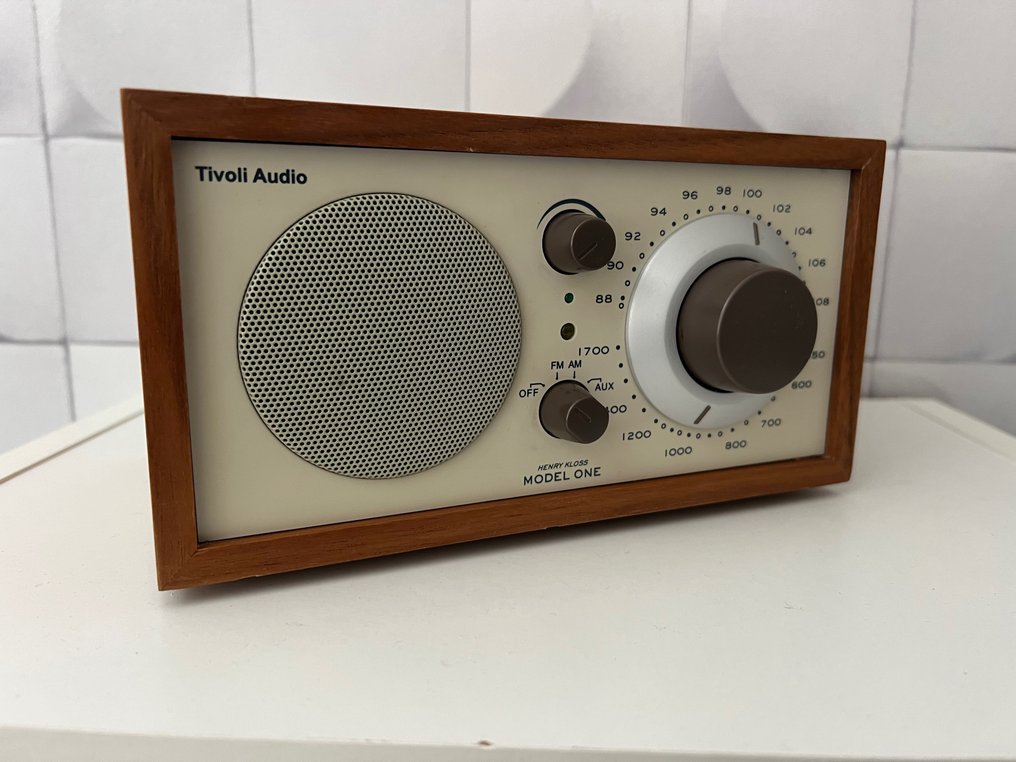 Tivoli - Model ONE - By Henry Kloss - Radio - Catawiki