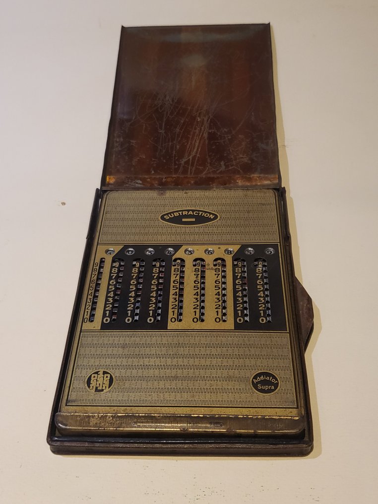 Calculator Addiator (1) sheet iron Catawiki