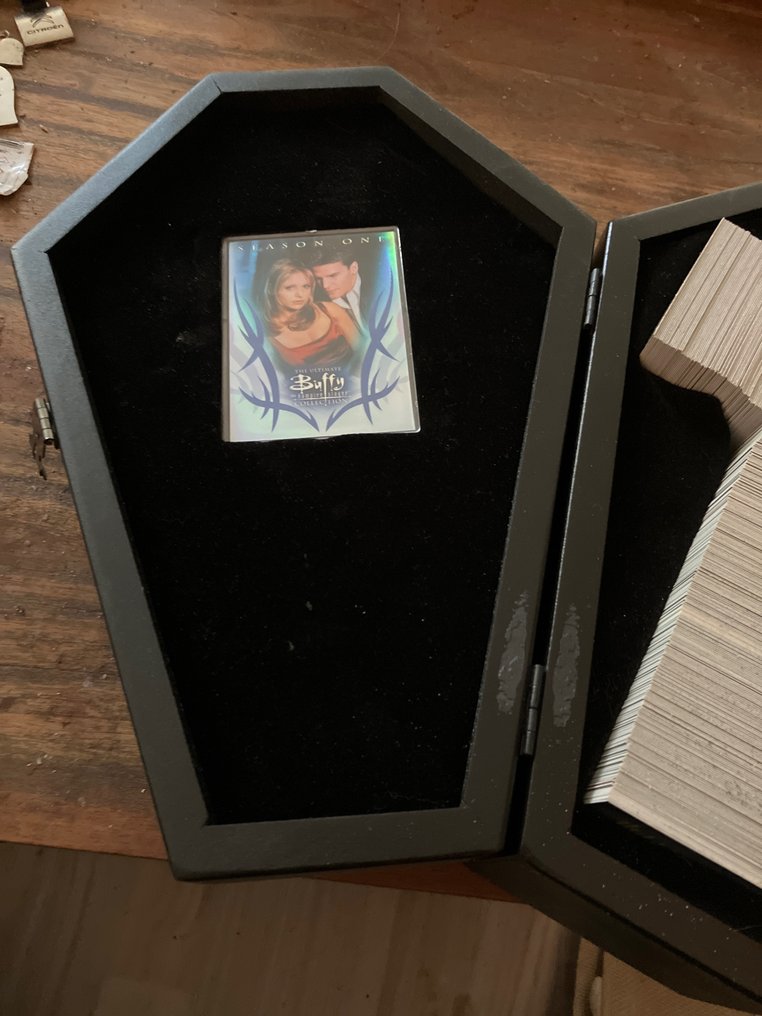 Buffy, the Vampire Slayer Complete Coffin Box with the Catawiki