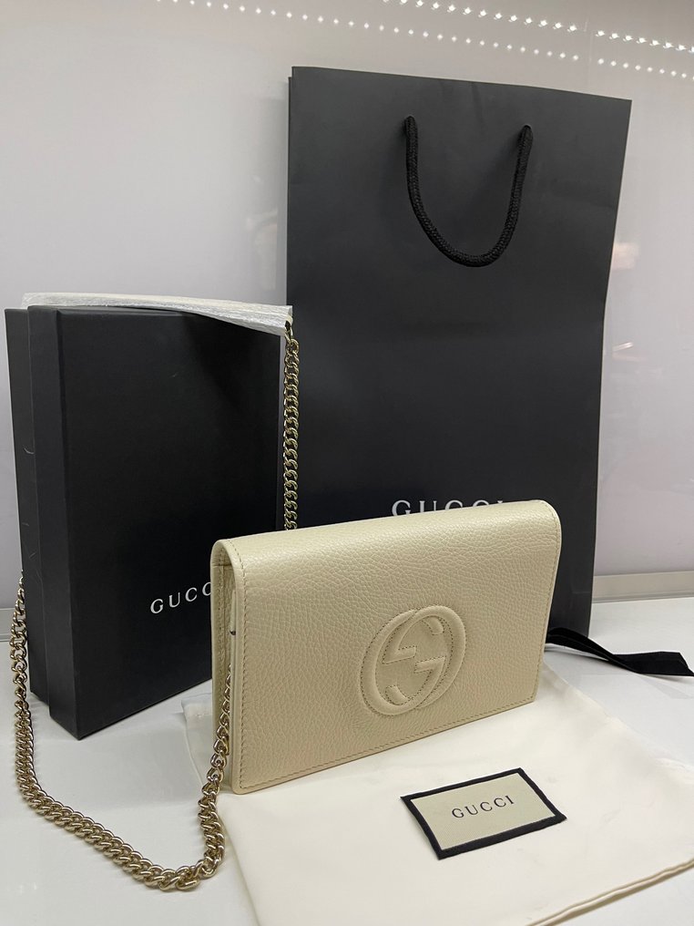 Step 5: Verify the dust bag of your Gucci Soho bag