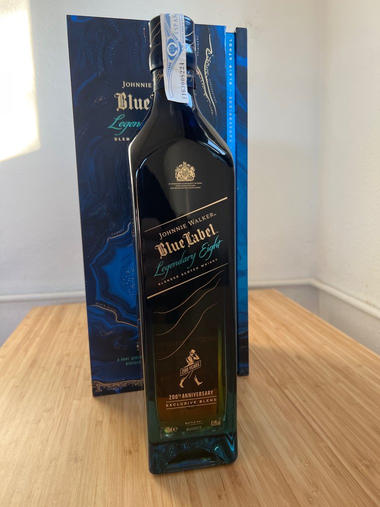 Johnnie Walker Blue Label - Legendary Eight - 700ml - Catawiki