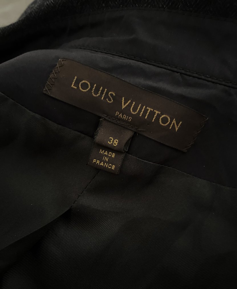 Louis Vuitton Jacket - Catawiki