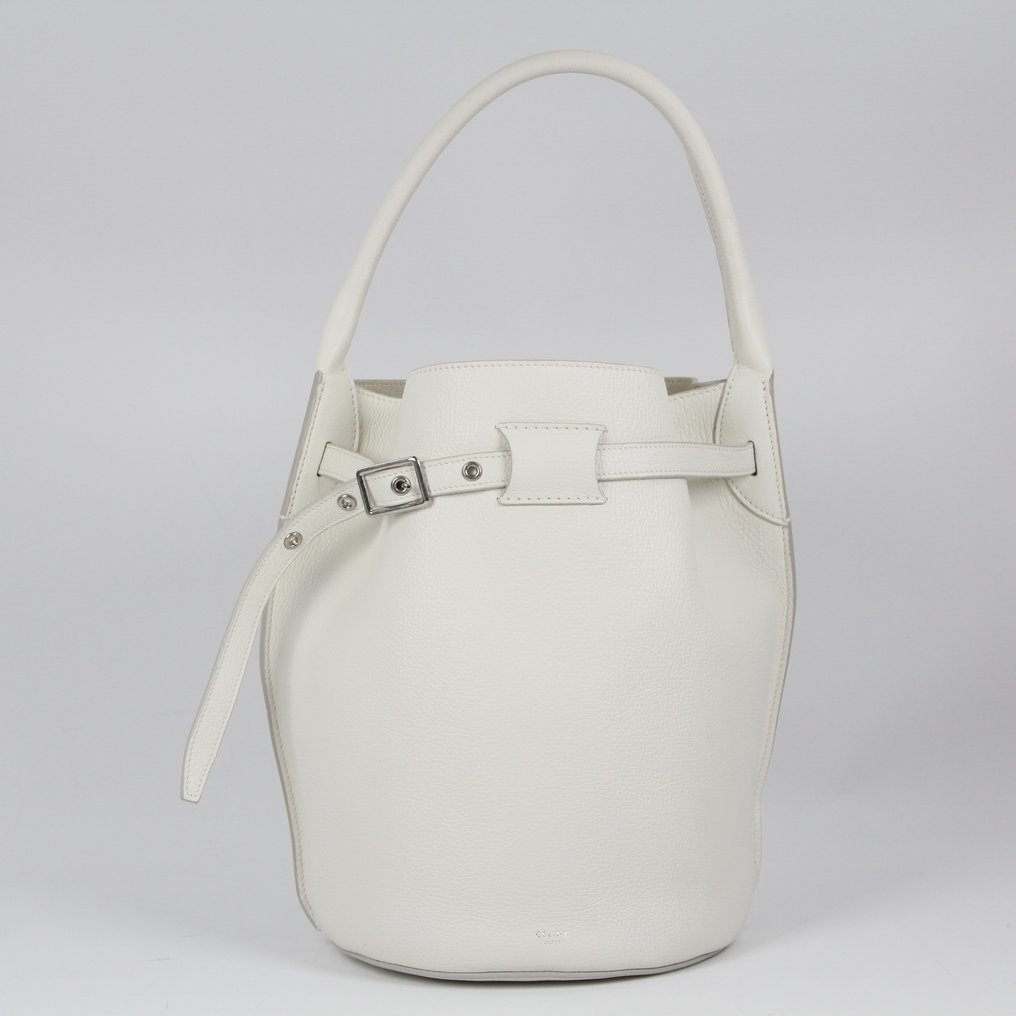 Big bag bucket sales in supple grained calfskin