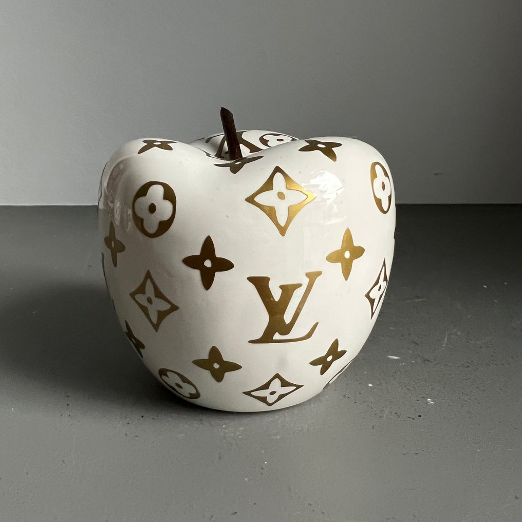 GAF - Sculpture, Luxury Design Apple Louis Vuitton - Catawiki