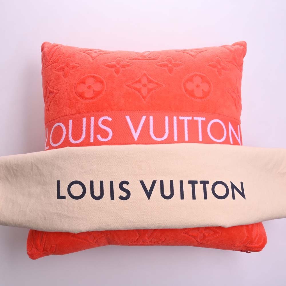 Accessoires Echarpe Louis Vuitton Gris d'occasion