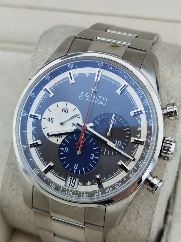 Zenith 03.2040 online