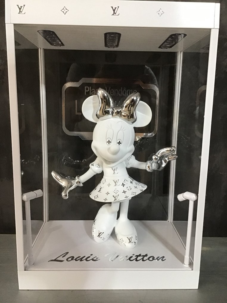Louis Vuitton Minnie 