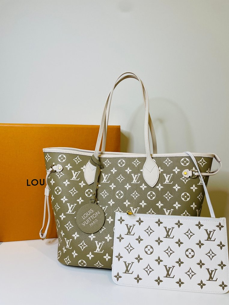 Louis Vuitton Neverfull MM Kaki Beige Monogram Empreinte Bag