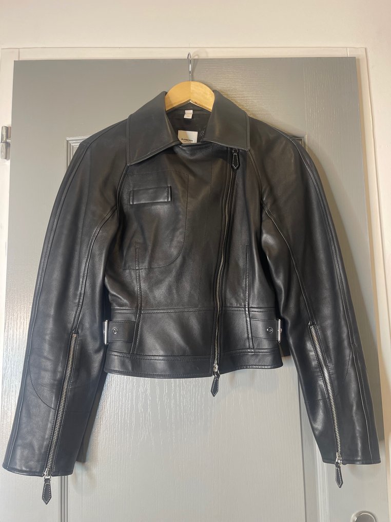 Burberry Leather jacket - Catawiki