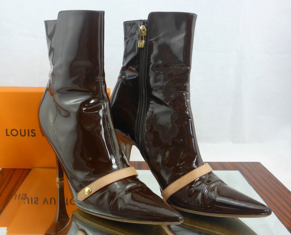 Louis Vuitton Monogram Canvas and Leather Knee Boot Size 38 1/2