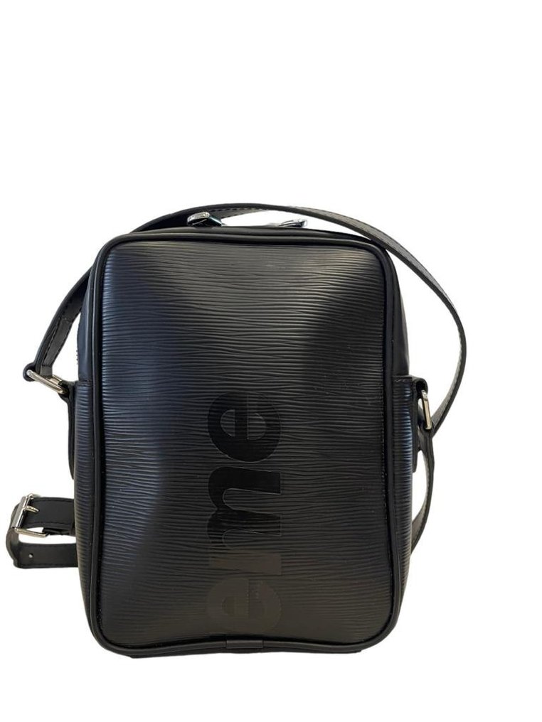 Louis Vuitton - Danube Crossbody bag - Size: Bags & - Catawiki