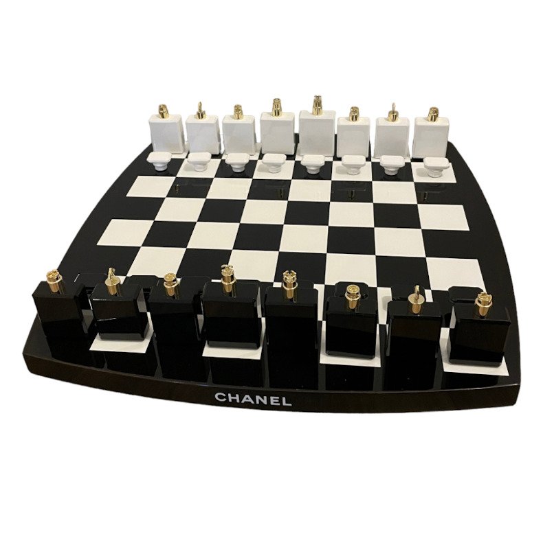 Chanel Chess set *UNIQUE COLLECTORS ITEM* - Catawiki