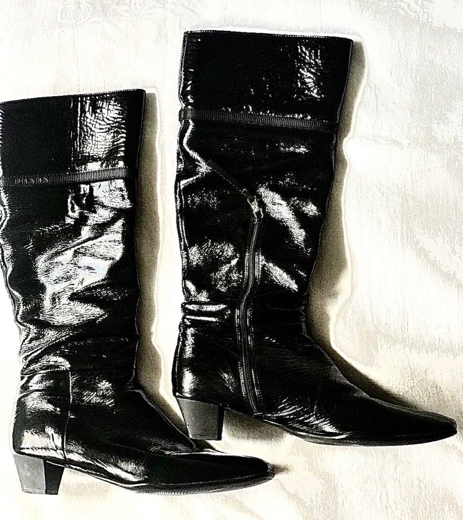 Scarpe deals prada stivali