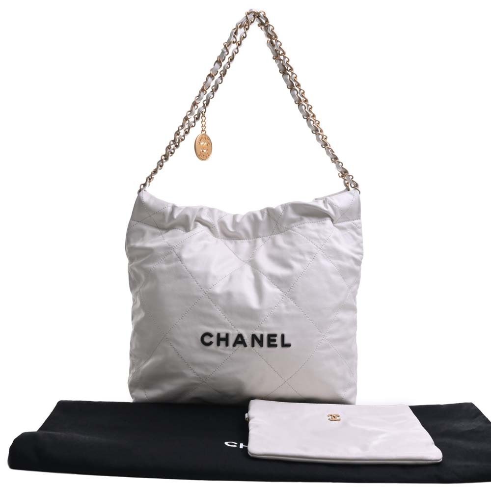 Chanel - Boy Shoulder bag - Catawiki