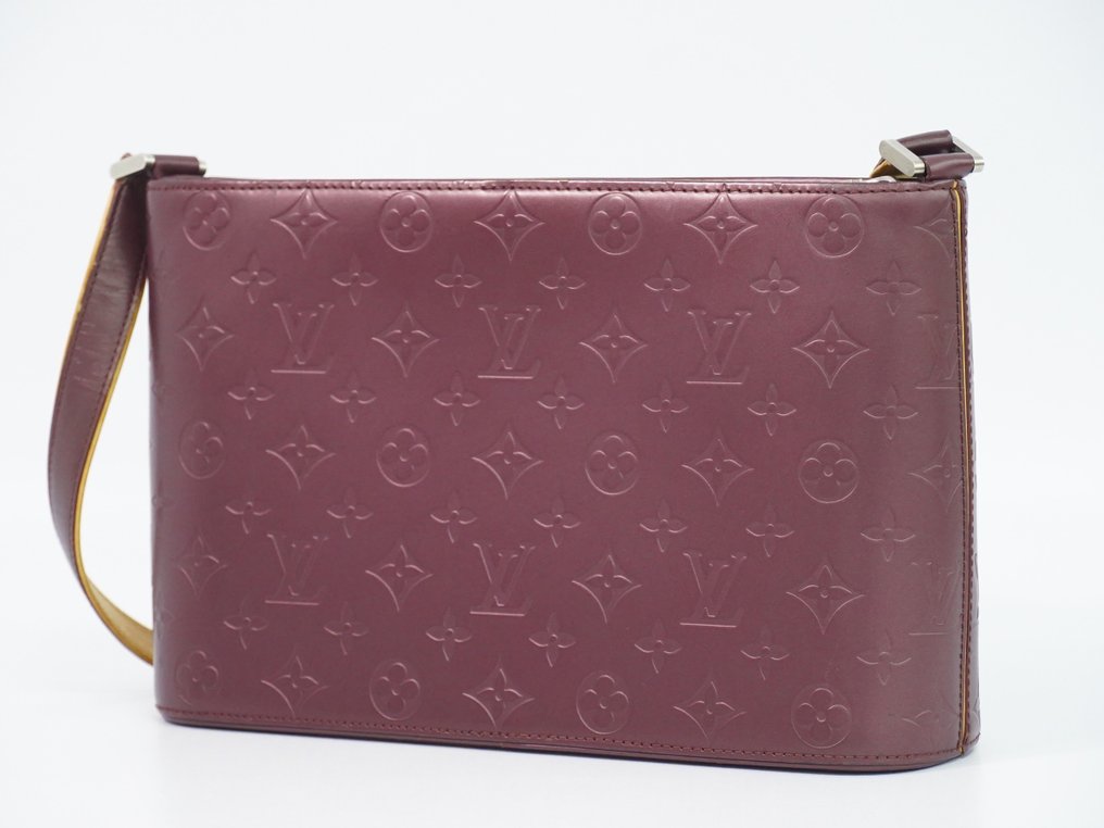 Louis Vuitton - Saumur Crossbody bag - Catawiki